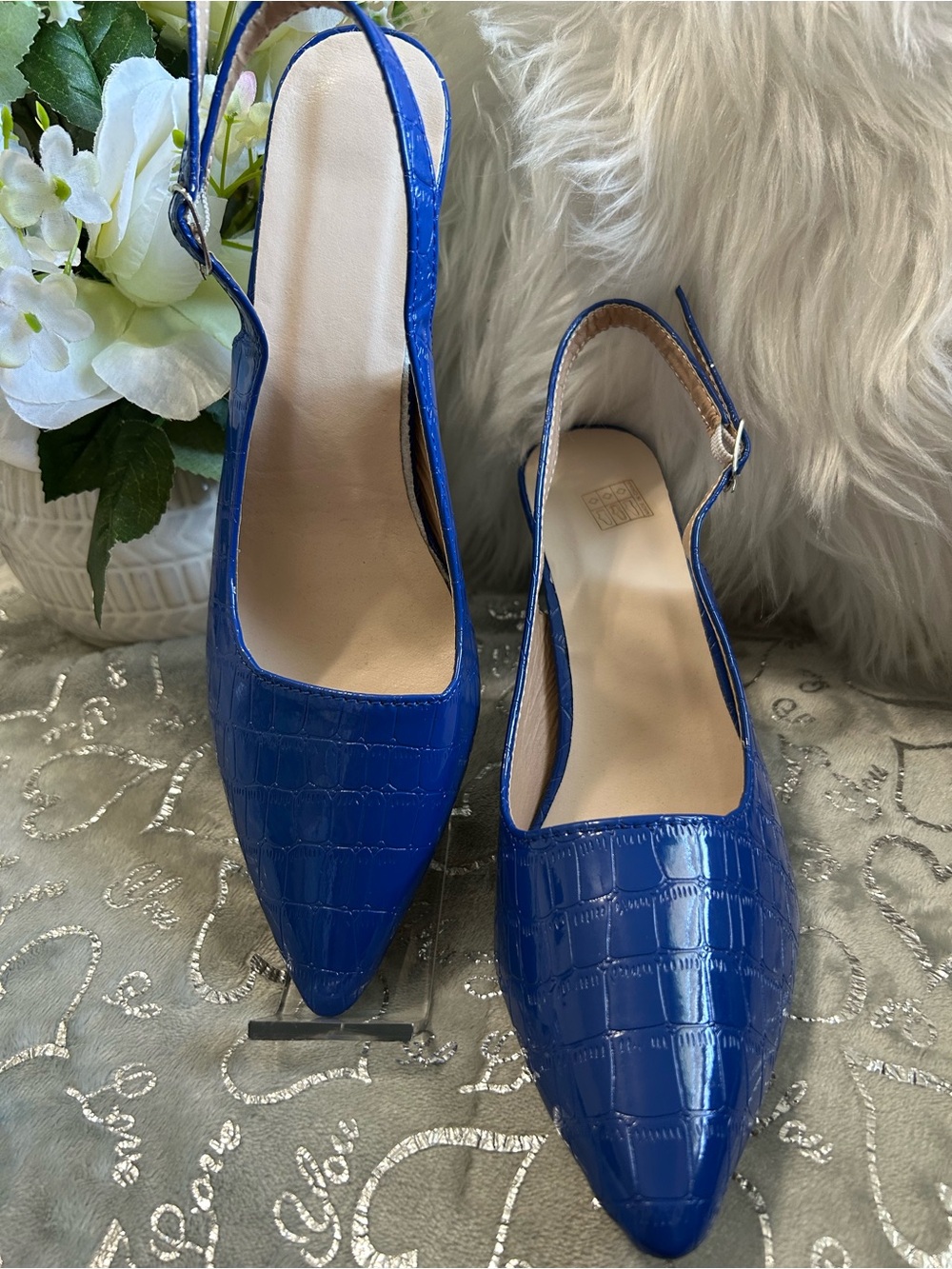 NEW Size 11, Royal Blue, Croc-Embossed Slingback Pointed Toe Flats